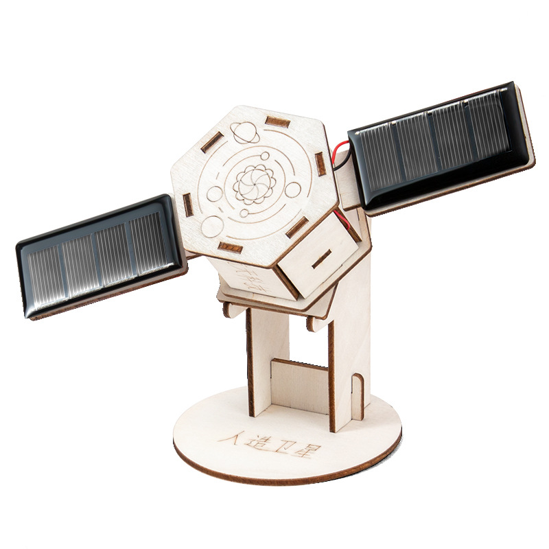 Zestaw DIY Satelita Solarny Sz – Science Nature recenzja i cena